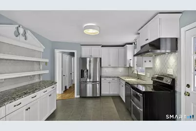 4 Kearns Circle, Granby, CT 06035 - Photo 19