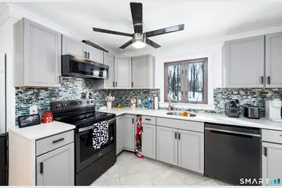 36 Maple Drive, New Milford, CT 06776 - Photo 5