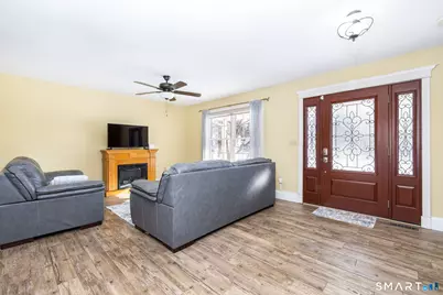 115 Cynrose Place, Meriden, CT 06451 - Photo 11