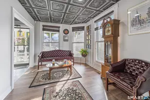 21 Holmes Ave, Waterbury, CT 06710 - Photo 3