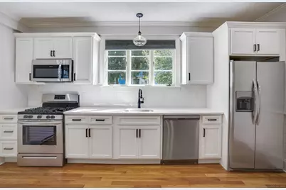 30 Fairmont Place, Shelton, CT 06484 - Photo 5