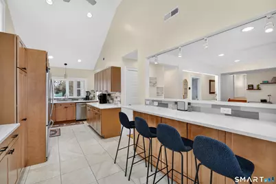 137 South Montowese Street, Branford, CT 06405 - Photo 15