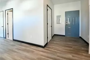 77 Whiting St, Plainville, CT 06062 - Photo 9