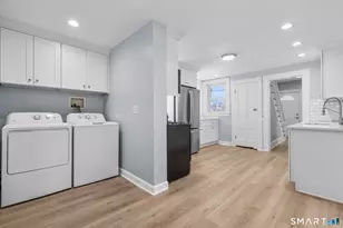 21 Richards St, West Haven, CT 06516 - Photo 9