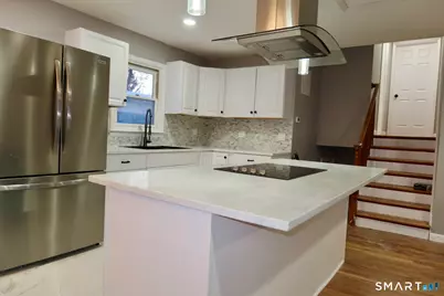 73 Lanouette St Extension, Meriden, CT 06451 - Photo 7