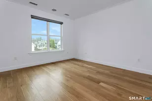 302 Gramercy Park, New Canaan, CT 06840 - Photo 13