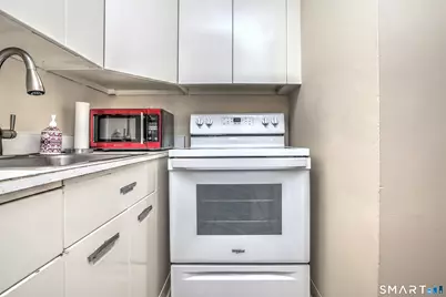 100-York York Street #5G, New Haven, CT 06511 - Photo 13