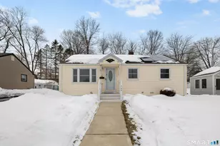 208 Mountain St, Hartford, CT 06106 - Photo 1