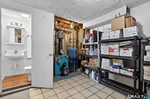 133 Haddad Rd, Waterbury, CT 06708 - Photo 27