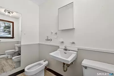 133 Haddad Road, Waterbury, CT 06708 - Photo 15