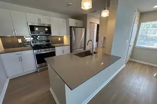 138 Hollow Tree Ridge Rd, Darien, CT 06820 - Photo 15