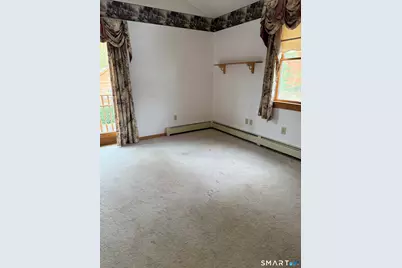 28 Galpin Street #REAR, Naugatuck, CT 06770 - Photo 9