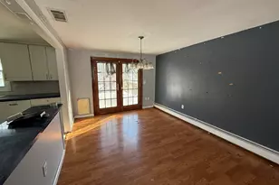 98 1st St, Suffield, CT 06078 - Photo 9