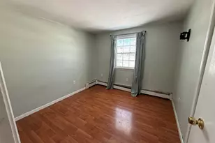 98 1st St, Suffield, CT 06078 - Photo 13