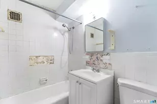 71 Strawberry Hill Ave, Stamford, CT 06902 - Photo 13