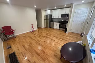 695 Shelton St, Bridgeport, CT 06608 - Photo 3