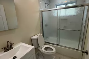 695 Shelton St, Bridgeport, CT 06608 - Photo 13