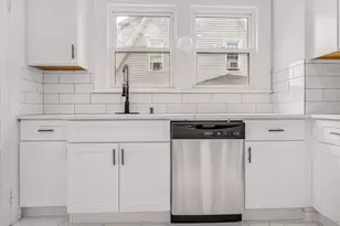 123 Harlem Ave, Bridgeport, CT 06606 - Photo 17