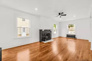 123 Harlem Ave, Bridgeport, CT 06606 - Photo 5