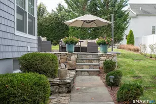 2A Lakeview Rd, Brookfield, CT 06804 - Photo 5