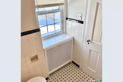 [Address not provided], West Hartford, CT 06119 - Photo 25