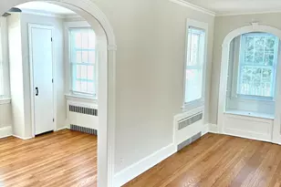 302 Quaker Ln N, West Hartford, CT 06119 - Photo 11