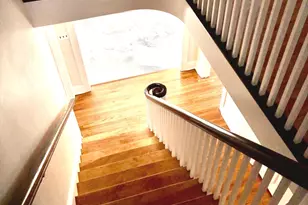 302 Quaker Ln N, West Hartford, CT 06119 - Photo 15