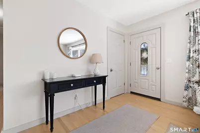 6 Riched Lane, Montville, CT 06382 - Photo 3