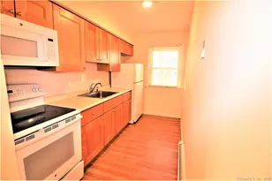 84 Broad St, Meriden, CT 06450 - Photo 3