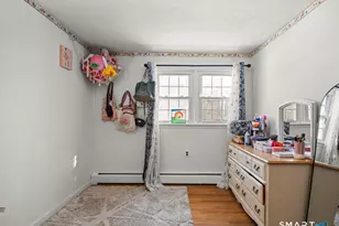 406 Cherry Ln, Montville, CT 06370 - Photo 17