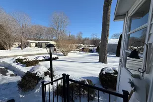 28 Woodland Trail, Killingworth, CT 06419 - Photo 3