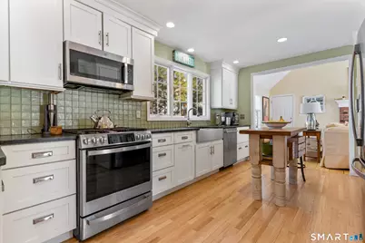 30 Pepperwood Lane, Branford, CT 06405 - Photo 3