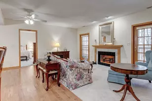 33 Langdon Ct, Berlin, CT 06037 - Photo 9