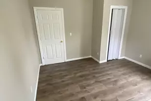 445 Albany Ave, Hartford, CT 06120 - Photo 5