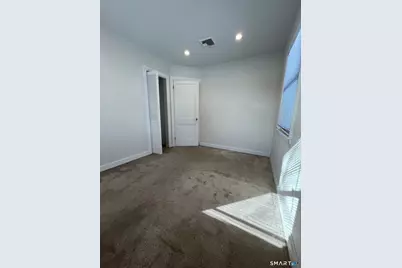 54 McMullen Avenue, Stamford, CT 06902 - Photo 11