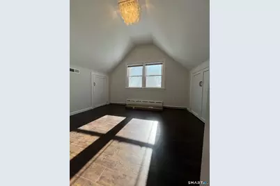 54 McMullen Avenue, Stamford, CT 06902 - Photo 15