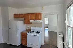 219 Columbia St, New Britain, CT 06052 - Photo 5