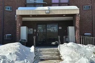 1312 Cromwell Hills Dr, Cromwell, CT 06416 - Photo 3