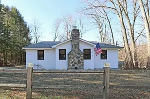 6 Indian Ave, Danbury, CT 06811 - Photo 5