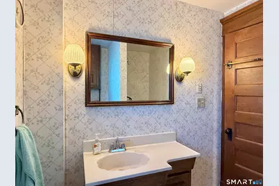 82 Coniston Avenue, Waterbury, CT 06708 - Photo 33