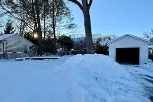 82 Coniston Ave, Waterbury, CT 06708 - Photo 37