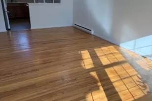 280 E Main St, Clinton, CT 06413 - Photo 3