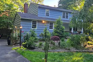 160 Rock Rimmon Rd, Stamford, CT 06903 - Photo 3