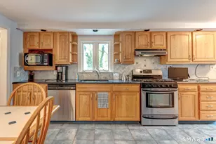 455 Brimfield Rd, Wethersfield, CT 06109 - Photo 3