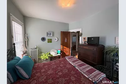 268 Third Avenue, West Haven, CT 06516 - Photo 21