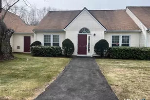 14 Pinney St, Ellington, CT 06029 - Photo 1