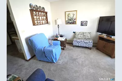 14 Pinney Street #APT 46, Ellington, CT 06029 - Photo 3