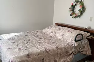 14 Pinney St, Ellington, CT 06029 - Photo 9