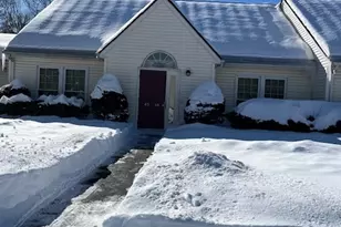 14 Pinney St, Ellington, CT 06029 - Photo 1