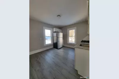 187 Hart Street, New Britain, CT 06052 - Photo 7